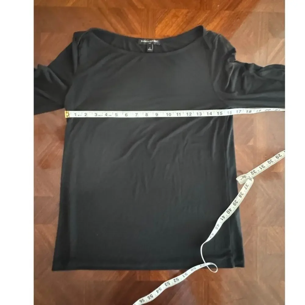 Banana Republic Black Ruched Shoulder Split Sleeve Top Women’s S Rayon